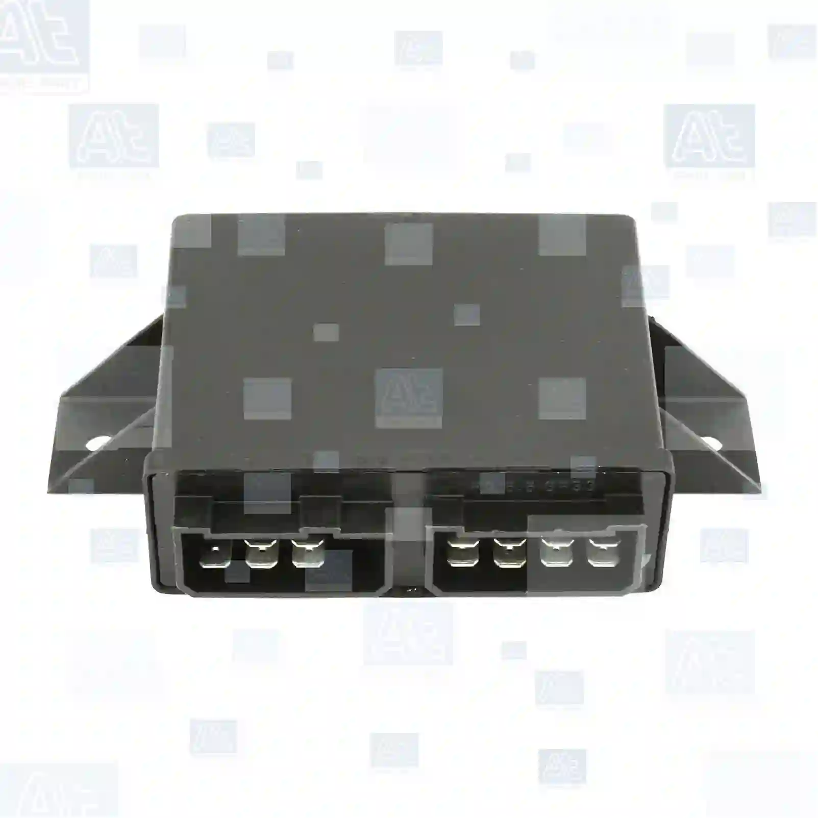 Relay Turn signal relay, at no: 77710644 ,  oem no:1334196, 289929, 334470, 365559, ZG21258-0008 At Spare Part | Engine, Accelerator Pedal, Camshaft, Connecting Rod, Crankcase, Crankshaft, Cylinder Head, Engine Suspension Mountings, Exhaust Manifold, Exhaust Gas Recirculation, Filter Kits, Flywheel Housing, General Overhaul Kits, Engine, Intake Manifold, Oil Cleaner, Oil Cooler, Oil Filter, Oil Pump, Oil Sump, Piston & Liner, Sensor & Switch, Timing Case, Turbocharger, Cooling System, Belt Tensioner, Coolant Filter, Coolant Pipe, Corrosion Prevention Agent, Drive, Expansion Tank, Fan, Intercooler, Monitors & Gauges, Radiator, Thermostat, V-Belt / Timing belt, Water Pump, Fuel System, Electronical Injector Unit, Feed Pump, Fuel Filter, cpl., Fuel Gauge Sender,  Fuel Line, Fuel Pump, Fuel Tank, Injection Line Kit, Injection Pump, Exhaust System, Clutch & Pedal, Gearbox, Propeller Shaft, Axles, Brake System, Hubs & Wheels, Suspension, Leaf Spring, Universal Parts / Accessories, Steering, Electrical System, Cabin