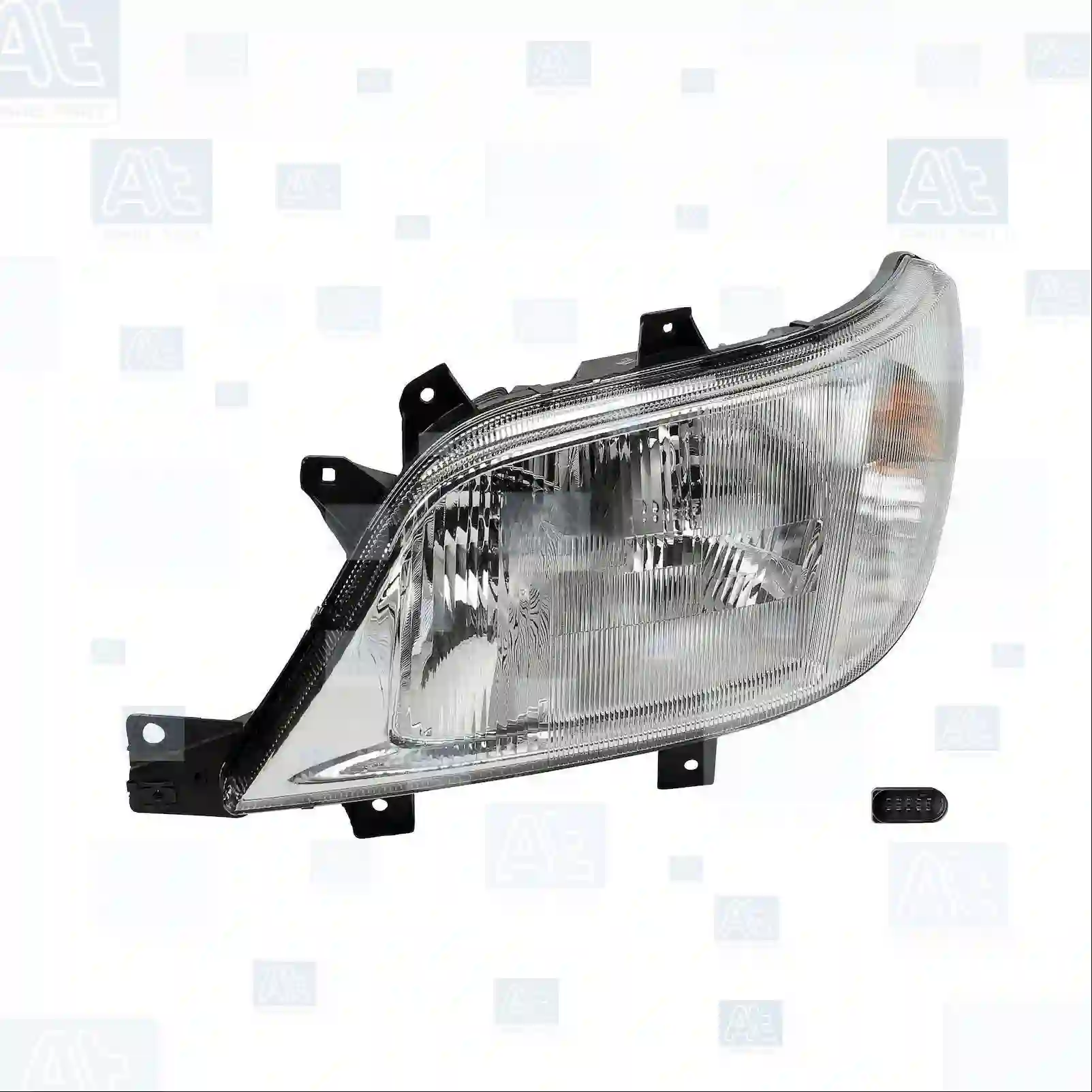 Headlamp, left, without bulbs, at no 77710820, oem no: 9018201461, , , At Spare Part | Engine, Accelerator Pedal, Camshaft, Connecting Rod, Crankcase, Crankshaft, Cylinder Head, Engine Suspension Mountings, Exhaust Manifold, Exhaust Gas Recirculation, Filter Kits, Flywheel Housing, General Overhaul Kits, Engine, Intake Manifold, Oil Cleaner, Oil Cooler, Oil Filter, Oil Pump, Oil Sump, Piston & Liner, Sensor & Switch, Timing Case, Turbocharger, Cooling System, Belt Tensioner, Coolant Filter, Coolant Pipe, Corrosion Prevention Agent, Drive, Expansion Tank, Fan, Intercooler, Monitors & Gauges, Radiator, Thermostat, V-Belt / Timing belt, Water Pump, Fuel System, Electronical Injector Unit, Feed Pump, Fuel Filter, cpl., Fuel Gauge Sender,  Fuel Line, Fuel Pump, Fuel Tank, Injection Line Kit, Injection Pump, Exhaust System, Clutch & Pedal, Gearbox, Propeller Shaft, Axles, Brake System, Hubs & Wheels, Suspension, Leaf Spring, Universal Parts / Accessories, Steering, Electrical System, Cabin Headlamp, left, without bulbs, at no 77710820, oem no: 9018201461, , , At Spare Part | Engine, Accelerator Pedal, Camshaft, Connecting Rod, Crankcase, Crankshaft, Cylinder Head, Engine Suspension Mountings, Exhaust Manifold, Exhaust Gas Recirculation, Filter Kits, Flywheel Housing, General Overhaul Kits, Engine, Intake Manifold, Oil Cleaner, Oil Cooler, Oil Filter, Oil Pump, Oil Sump, Piston & Liner, Sensor & Switch, Timing Case, Turbocharger, Cooling System, Belt Tensioner, Coolant Filter, Coolant Pipe, Corrosion Prevention Agent, Drive, Expansion Tank, Fan, Intercooler, Monitors & Gauges, Radiator, Thermostat, V-Belt / Timing belt, Water Pump, Fuel System, Electronical Injector Unit, Feed Pump, Fuel Filter, cpl., Fuel Gauge Sender,  Fuel Line, Fuel Pump, Fuel Tank, Injection Line Kit, Injection Pump, Exhaust System, Clutch & Pedal, Gearbox, Propeller Shaft, Axles, Brake System, Hubs & Wheels, Suspension, Leaf Spring, Universal Parts / Accessories, Steering, Electrical System, Cabin