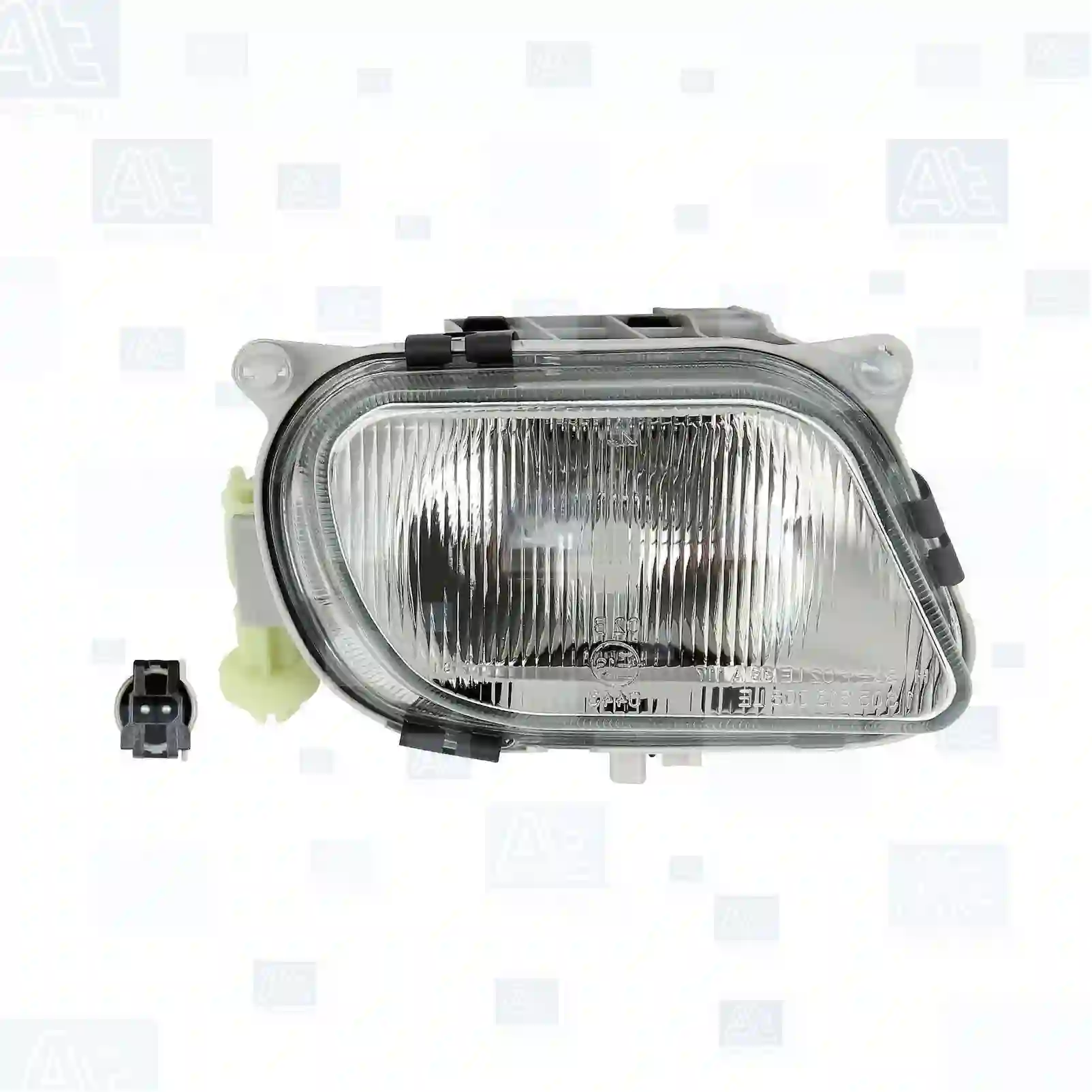 Fog Lamp Fog lamp, right, at no: 77711919 ,  oem no:0005400163, , At Spare Part | Engine, Accelerator Pedal, Camshaft, Connecting Rod, Crankcase, Crankshaft, Cylinder Head, Engine Suspension Mountings, Exhaust Manifold, Exhaust Gas Recirculation, Filter Kits, Flywheel Housing, General Overhaul Kits, Engine, Intake Manifold, Oil Cleaner, Oil Cooler, Oil Filter, Oil Pump, Oil Sump, Piston & Liner, Sensor & Switch, Timing Case, Turbocharger, Cooling System, Belt Tensioner, Coolant Filter, Coolant Pipe, Corrosion Prevention Agent, Drive, Expansion Tank, Fan, Intercooler, Monitors & Gauges, Radiator, Thermostat, V-Belt / Timing belt, Water Pump, Fuel System, Electronical Injector Unit, Feed Pump, Fuel Filter, cpl., Fuel Gauge Sender,  Fuel Line, Fuel Pump, Fuel Tank, Injection Line Kit, Injection Pump, Exhaust System, Clutch & Pedal, Gearbox, Propeller Shaft, Axles, Brake System, Hubs & Wheels, Suspension, Leaf Spring, Universal Parts / Accessories, Steering, Electrical System, Cabin