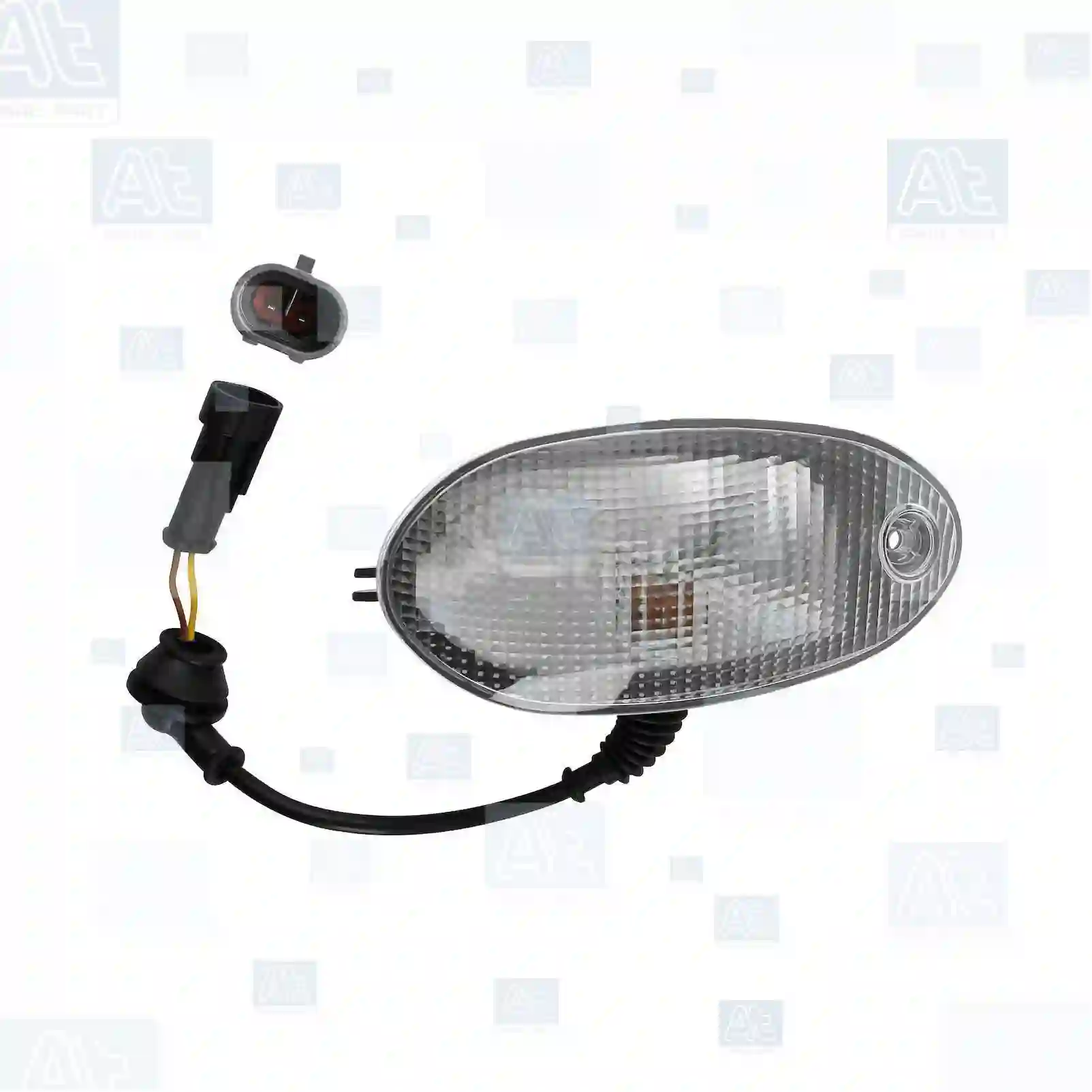 Marker Lamp Position lamp, sun visor, left, with bulb, at no: 77712999 ,  oem no:504074032, ZG20698-0008 At Spare Part | Engine, Accelerator Pedal, Camshaft, Connecting Rod, Crankcase, Crankshaft, Cylinder Head, Engine Suspension Mountings, Exhaust Manifold, Exhaust Gas Recirculation, Filter Kits, Flywheel Housing, General Overhaul Kits, Engine, Intake Manifold, Oil Cleaner, Oil Cooler, Oil Filter, Oil Pump, Oil Sump, Piston & Liner, Sensor & Switch, Timing Case, Turbocharger, Cooling System, Belt Tensioner, Coolant Filter, Coolant Pipe, Corrosion Prevention Agent, Drive, Expansion Tank, Fan, Intercooler, Monitors & Gauges, Radiator, Thermostat, V-Belt / Timing belt, Water Pump, Fuel System, Electronical Injector Unit, Feed Pump, Fuel Filter, cpl., Fuel Gauge Sender,  Fuel Line, Fuel Pump, Fuel Tank, Injection Line Kit, Injection Pump, Exhaust System, Clutch & Pedal, Gearbox, Propeller Shaft, Axles, Brake System, Hubs & Wheels, Suspension, Leaf Spring, Universal Parts / Accessories, Steering, Electrical System, Cabin
