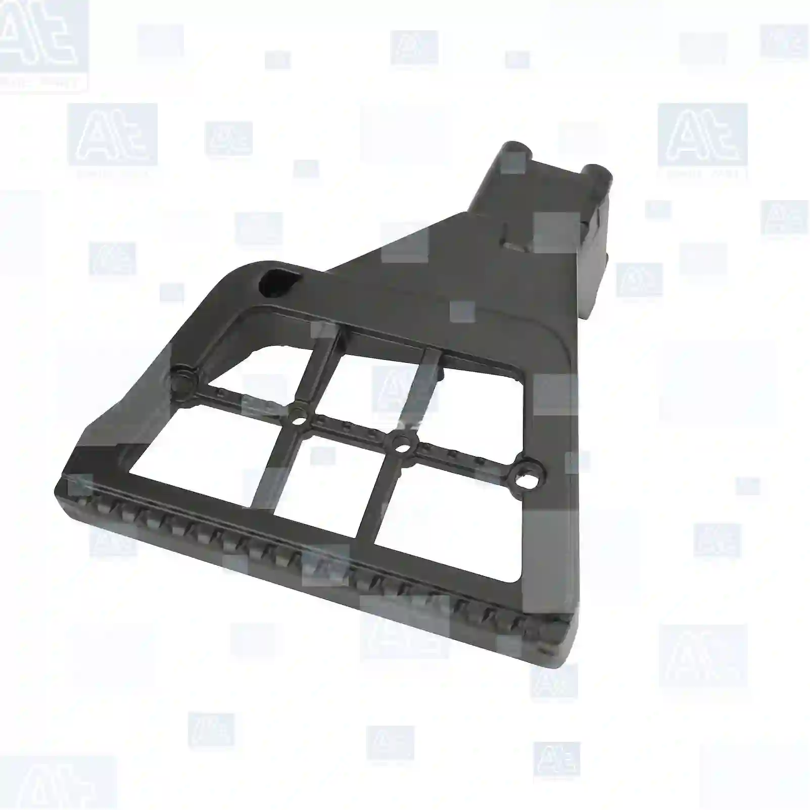 Boarding Step Step, right, black, at no: 77719772 ,  oem no:1445564, 1447282, 1605933, ZG61169-0008 At Spare Part | Engine, Accelerator Pedal, Camshaft, Connecting Rod, Crankcase, Crankshaft, Cylinder Head, Engine Suspension Mountings, Exhaust Manifold, Exhaust Gas Recirculation, Filter Kits, Flywheel Housing, General Overhaul Kits, Engine, Intake Manifold, Oil Cleaner, Oil Cooler, Oil Filter, Oil Pump, Oil Sump, Piston & Liner, Sensor & Switch, Timing Case, Turbocharger, Cooling System, Belt Tensioner, Coolant Filter, Coolant Pipe, Corrosion Prevention Agent, Drive, Expansion Tank, Fan, Intercooler, Monitors & Gauges, Radiator, Thermostat, V-Belt / Timing belt, Water Pump, Fuel System, Electronical Injector Unit, Feed Pump, Fuel Filter, cpl., Fuel Gauge Sender,  Fuel Line, Fuel Pump, Fuel Tank, Injection Line Kit, Injection Pump, Exhaust System, Clutch & Pedal, Gearbox, Propeller Shaft, Axles, Brake System, Hubs & Wheels, Suspension, Leaf Spring, Universal Parts / Accessories, Steering, Electrical System, Cabin