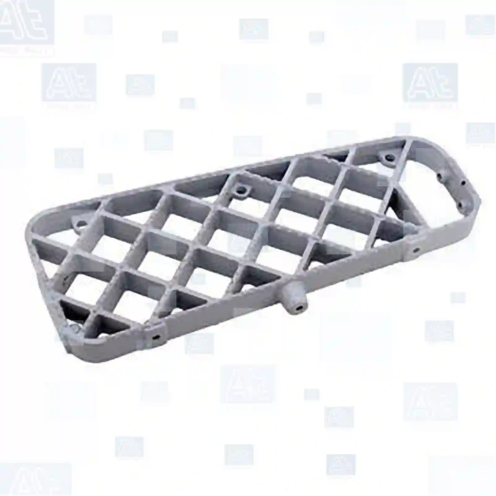 Boarding Step Step, center, at no: 77719852 ,  oem no:1351203, 1535045, 535045, ZG61144-0008 At Spare Part | Engine, Accelerator Pedal, Camshaft, Connecting Rod, Crankcase, Crankshaft, Cylinder Head, Engine Suspension Mountings, Exhaust Manifold, Exhaust Gas Recirculation, Filter Kits, Flywheel Housing, General Overhaul Kits, Engine, Intake Manifold, Oil Cleaner, Oil Cooler, Oil Filter, Oil Pump, Oil Sump, Piston & Liner, Sensor & Switch, Timing Case, Turbocharger, Cooling System, Belt Tensioner, Coolant Filter, Coolant Pipe, Corrosion Prevention Agent, Drive, Expansion Tank, Fan, Intercooler, Monitors & Gauges, Radiator, Thermostat, V-Belt / Timing belt, Water Pump, Fuel System, Electronical Injector Unit, Feed Pump, Fuel Filter, cpl., Fuel Gauge Sender,  Fuel Line, Fuel Pump, Fuel Tank, Injection Line Kit, Injection Pump, Exhaust System, Clutch & Pedal, Gearbox, Propeller Shaft, Axles, Brake System, Hubs & Wheels, Suspension, Leaf Spring, Universal Parts / Accessories, Steering, Electrical System, Cabin