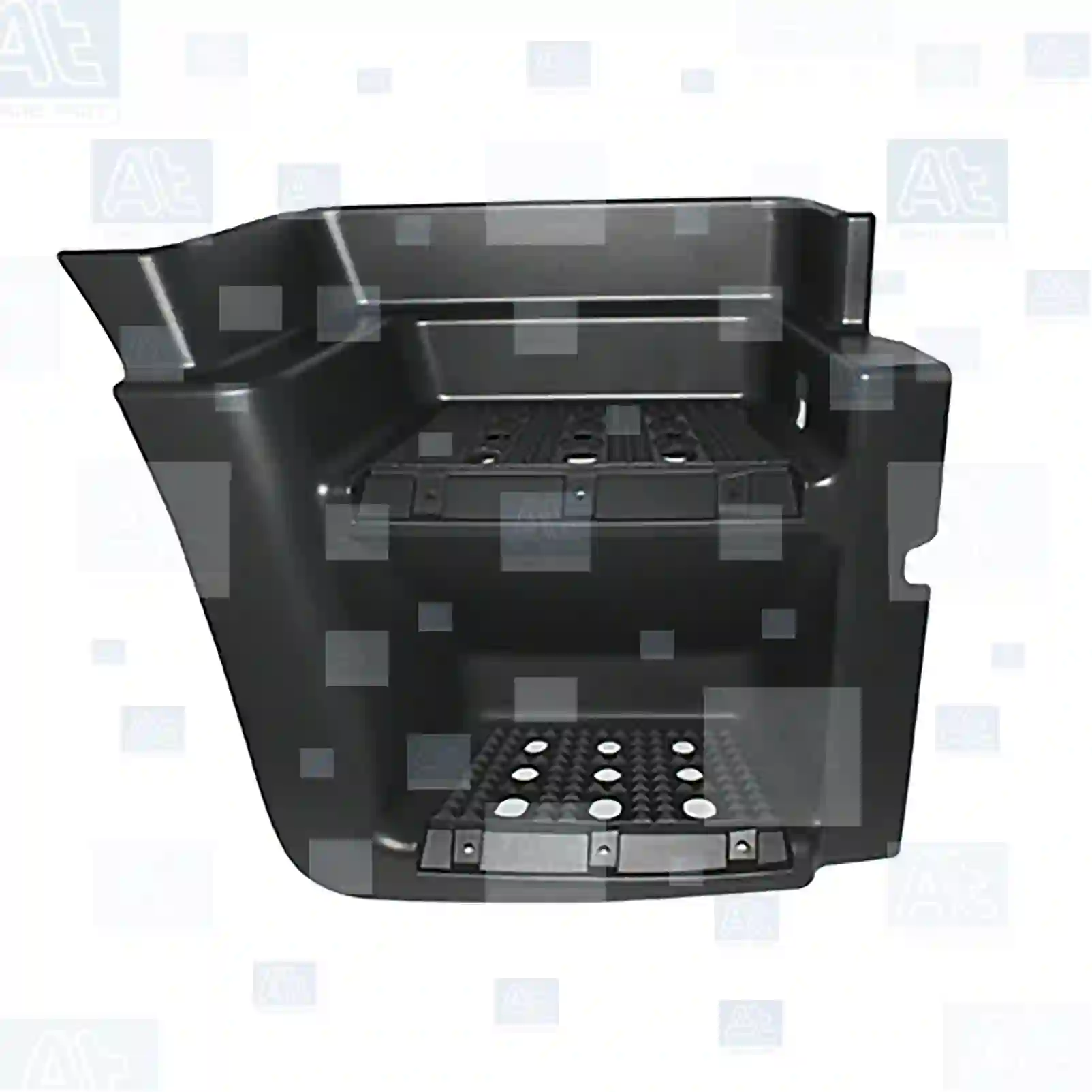 Boarding Step Step well case, right, black, at no: 77719863 ,  oem no:02997119, 2997119, 500375431, 504082857, 504103304, ZG61231-0008 At Spare Part | Engine, Accelerator Pedal, Camshaft, Connecting Rod, Crankcase, Crankshaft, Cylinder Head, Engine Suspension Mountings, Exhaust Manifold, Exhaust Gas Recirculation, Filter Kits, Flywheel Housing, General Overhaul Kits, Engine, Intake Manifold, Oil Cleaner, Oil Cooler, Oil Filter, Oil Pump, Oil Sump, Piston & Liner, Sensor & Switch, Timing Case, Turbocharger, Cooling System, Belt Tensioner, Coolant Filter, Coolant Pipe, Corrosion Prevention Agent, Drive, Expansion Tank, Fan, Intercooler, Monitors & Gauges, Radiator, Thermostat, V-Belt / Timing belt, Water Pump, Fuel System, Electronical Injector Unit, Feed Pump, Fuel Filter, cpl., Fuel Gauge Sender,  Fuel Line, Fuel Pump, Fuel Tank, Injection Line Kit, Injection Pump, Exhaust System, Clutch & Pedal, Gearbox, Propeller Shaft, Axles, Brake System, Hubs & Wheels, Suspension, Leaf Spring, Universal Parts / Accessories, Steering, Electrical System, Cabin