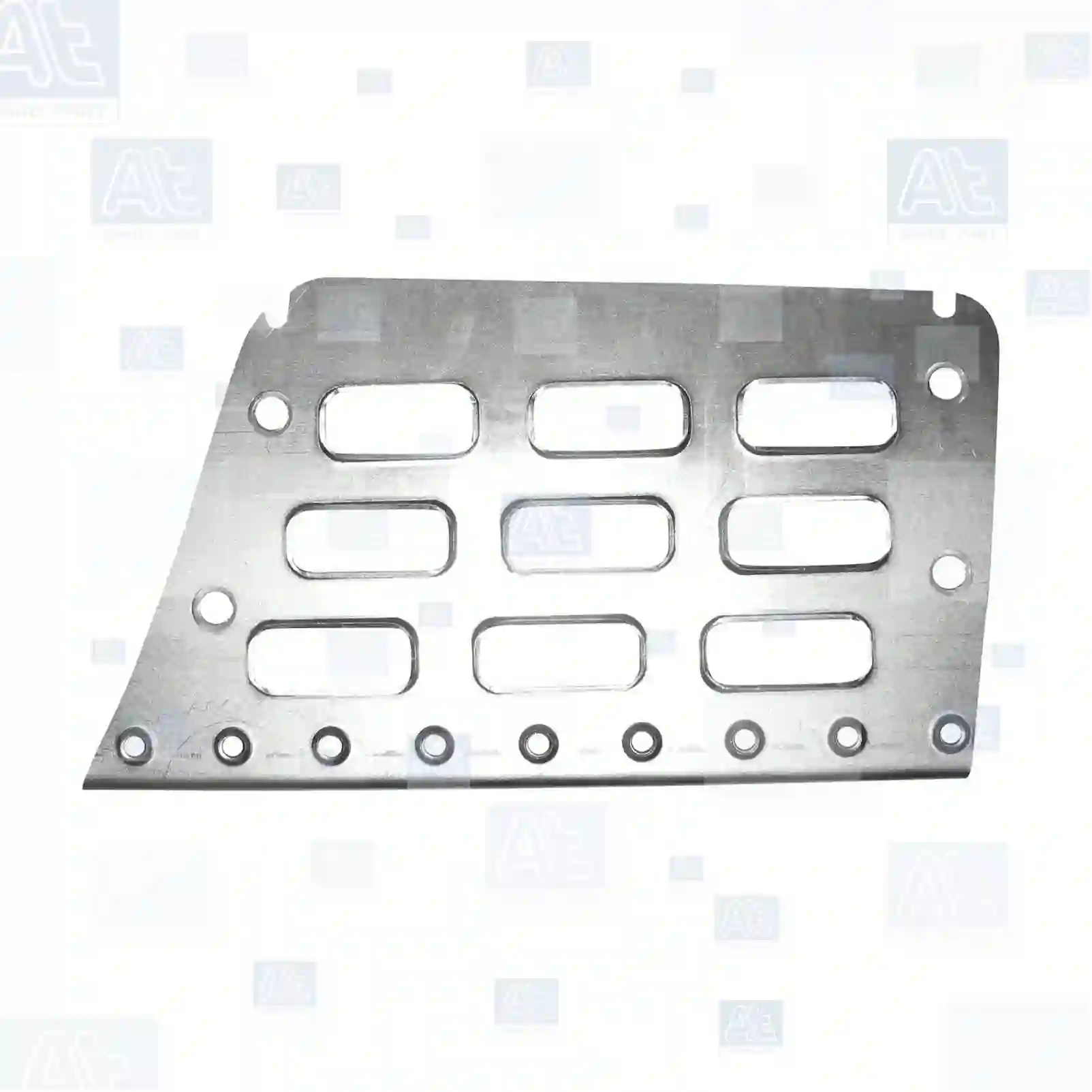 Step, right, 77721025, 20360789, ZG61163-0008 ||  77721025 At Spare Part | Engine, Accelerator Pedal, Camshaft, Connecting Rod, Crankcase, Crankshaft, Cylinder Head, Engine Suspension Mountings, Exhaust Manifold, Exhaust Gas Recirculation, Filter Kits, Flywheel Housing, General Overhaul Kits, Engine, Intake Manifold, Oil Cleaner, Oil Cooler, Oil Filter, Oil Pump, Oil Sump, Piston & Liner, Sensor & Switch, Timing Case, Turbocharger, Cooling System, Belt Tensioner, Coolant Filter, Coolant Pipe, Corrosion Prevention Agent, Drive, Expansion Tank, Fan, Intercooler, Monitors & Gauges, Radiator, Thermostat, V-Belt / Timing belt, Water Pump, Fuel System, Electronical Injector Unit, Feed Pump, Fuel Filter, cpl., Fuel Gauge Sender,  Fuel Line, Fuel Pump, Fuel Tank, Injection Line Kit, Injection Pump, Exhaust System, Clutch & Pedal, Gearbox, Propeller Shaft, Axles, Brake System, Hubs & Wheels, Suspension, Leaf Spring, Universal Parts / Accessories, Steering, Electrical System, Cabin Step, right, 77721025, 20360789, ZG61163-0008 ||  77721025 At Spare Part | Engine, Accelerator Pedal, Camshaft, Connecting Rod, Crankcase, Crankshaft, Cylinder Head, Engine Suspension Mountings, Exhaust Manifold, Exhaust Gas Recirculation, Filter Kits, Flywheel Housing, General Overhaul Kits, Engine, Intake Manifold, Oil Cleaner, Oil Cooler, Oil Filter, Oil Pump, Oil Sump, Piston & Liner, Sensor & Switch, Timing Case, Turbocharger, Cooling System, Belt Tensioner, Coolant Filter, Coolant Pipe, Corrosion Prevention Agent, Drive, Expansion Tank, Fan, Intercooler, Monitors & Gauges, Radiator, Thermostat, V-Belt / Timing belt, Water Pump, Fuel System, Electronical Injector Unit, Feed Pump, Fuel Filter, cpl., Fuel Gauge Sender,  Fuel Line, Fuel Pump, Fuel Tank, Injection Line Kit, Injection Pump, Exhaust System, Clutch & Pedal, Gearbox, Propeller Shaft, Axles, Brake System, Hubs & Wheels, Suspension, Leaf Spring, Universal Parts / Accessories, Steering, Electrical System, Cabin