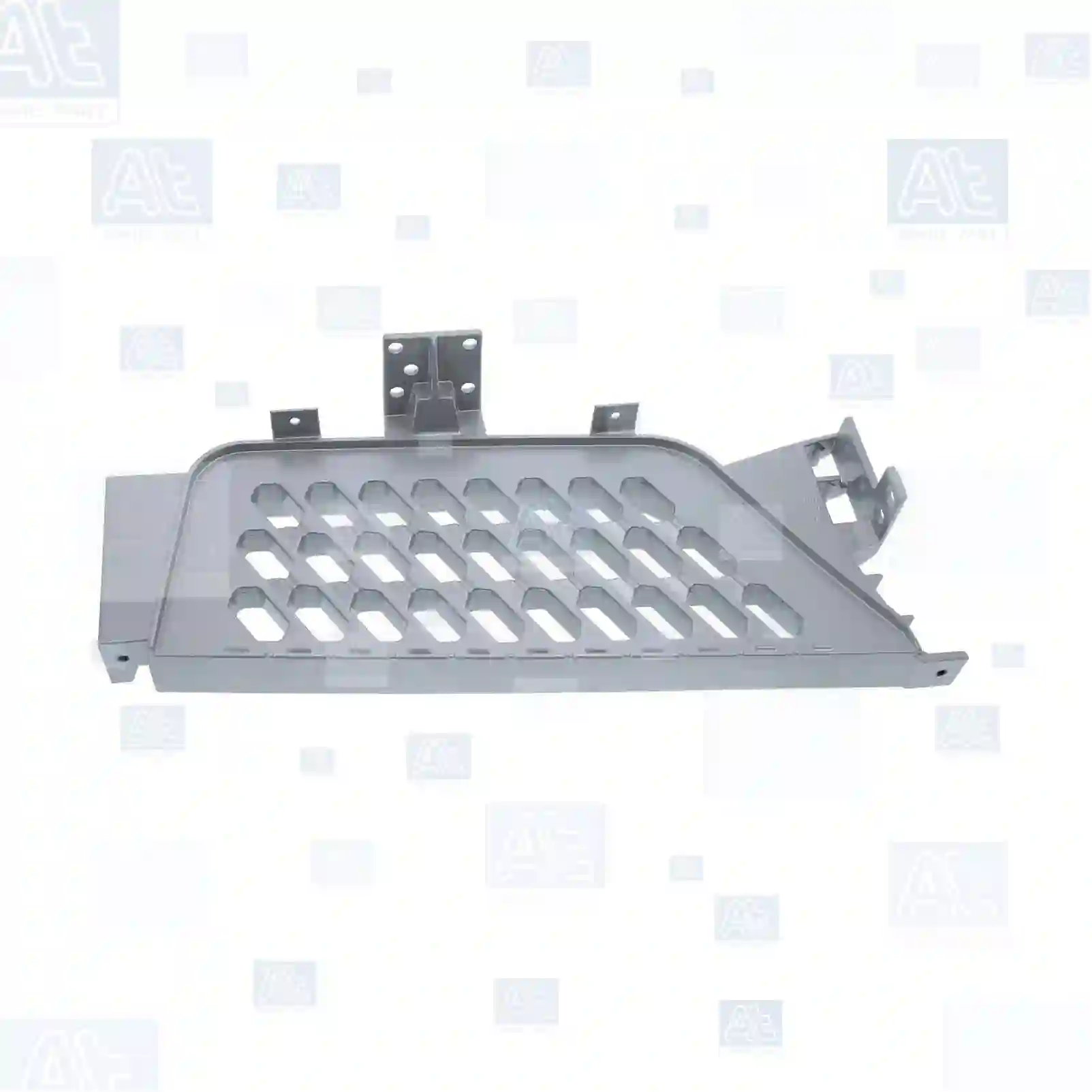 Boarding Step Step plate, left, at no: 77721149 ,  oem no:82142327 At Spare Part | Engine, Accelerator Pedal, Camshaft, Connecting Rod, Crankcase, Crankshaft, Cylinder Head, Engine Suspension Mountings, Exhaust Manifold, Exhaust Gas Recirculation, Filter Kits, Flywheel Housing, General Overhaul Kits, Engine, Intake Manifold, Oil Cleaner, Oil Cooler, Oil Filter, Oil Pump, Oil Sump, Piston & Liner, Sensor & Switch, Timing Case, Turbocharger, Cooling System, Belt Tensioner, Coolant Filter, Coolant Pipe, Corrosion Prevention Agent, Drive, Expansion Tank, Fan, Intercooler, Monitors & Gauges, Radiator, Thermostat, V-Belt / Timing belt, Water Pump, Fuel System, Electronical Injector Unit, Feed Pump, Fuel Filter, cpl., Fuel Gauge Sender,  Fuel Line, Fuel Pump, Fuel Tank, Injection Line Kit, Injection Pump, Exhaust System, Clutch & Pedal, Gearbox, Propeller Shaft, Axles, Brake System, Hubs & Wheels, Suspension, Leaf Spring, Universal Parts / Accessories, Steering, Electrical System, Cabin