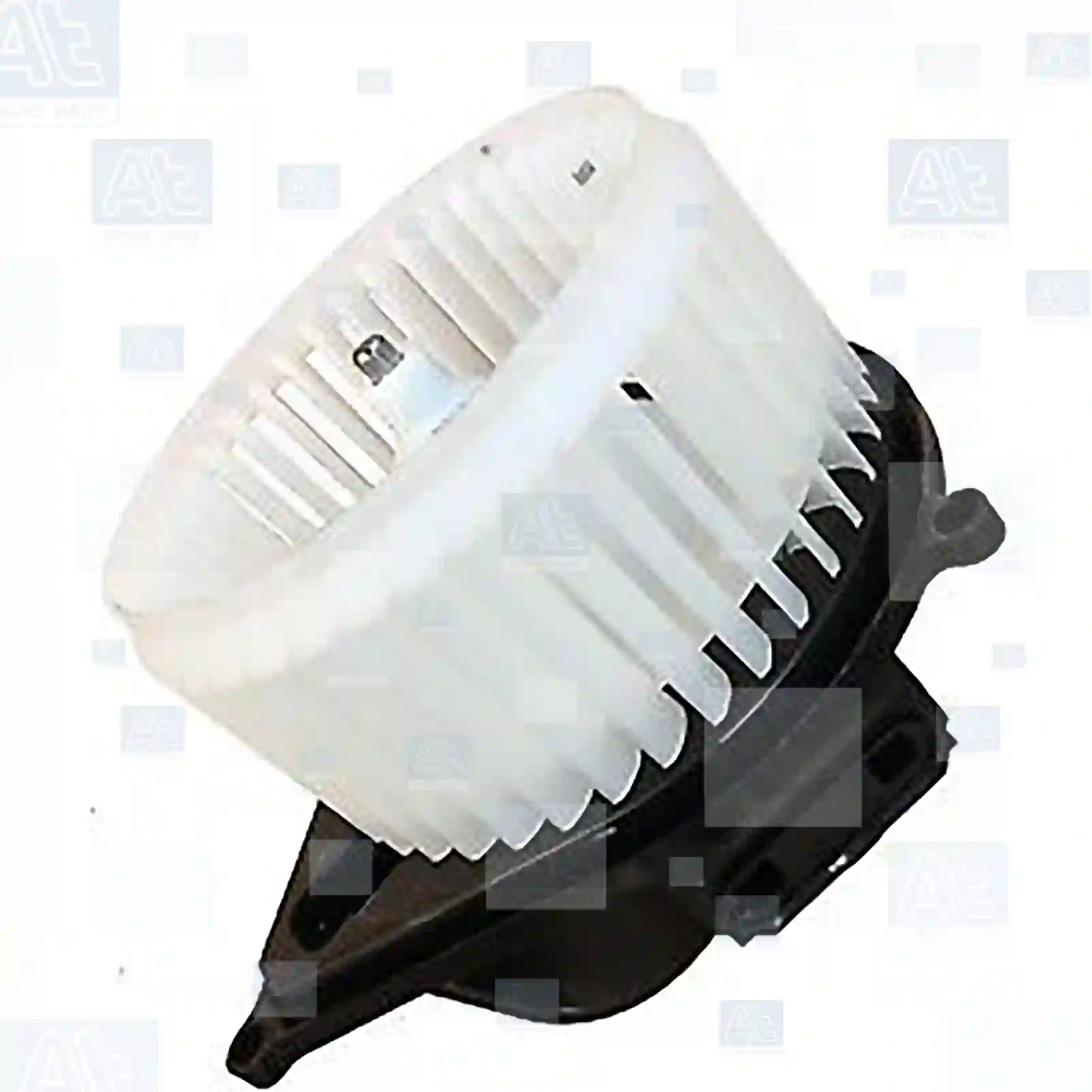 Blower Interior blower, at no: 77735351 ,  oem no:46722759, 46722992, 46722992 At Spare Part | Engine, Accelerator Pedal, Camshaft, Connecting Rod, Crankcase, Crankshaft, Cylinder Head, Engine Suspension Mountings, Exhaust Manifold, Exhaust Gas Recirculation, Filter Kits, Flywheel Housing, General Overhaul Kits, Engine, Intake Manifold, Oil Cleaner, Oil Cooler, Oil Filter, Oil Pump, Oil Sump, Piston & Liner, Sensor & Switch, Timing Case, Turbocharger, Cooling System, Belt Tensioner, Coolant Filter, Coolant Pipe, Corrosion Prevention Agent, Drive, Expansion Tank, Fan, Intercooler, Monitors & Gauges, Radiator, Thermostat, V-Belt / Timing belt, Water Pump, Fuel System, Electronical Injector Unit, Feed Pump, Fuel Filter, cpl., Fuel Gauge Sender,  Fuel Line, Fuel Pump, Fuel Tank, Injection Line Kit, Injection Pump, Exhaust System, Clutch & Pedal, Gearbox, Propeller Shaft, Axles, Brake System, Hubs & Wheels, Suspension, Leaf Spring, Universal Parts / Accessories, Steering, Electrical System, Cabin
