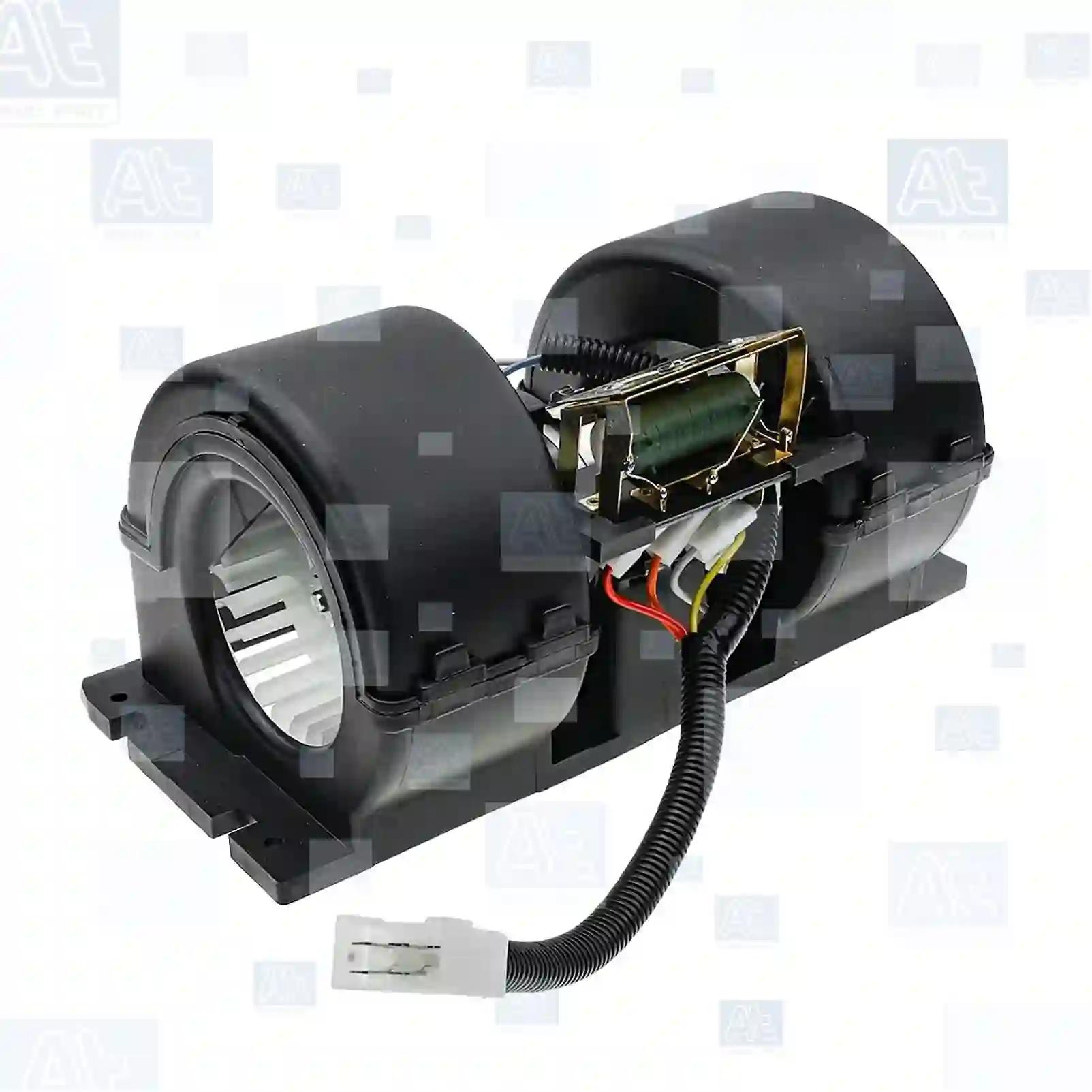 Blower Fan motor, at no: 77735836 ,  oem no:20936382, 21639688, 3090905, ZG00217-0008 At Spare Part | Engine, Accelerator Pedal, Camshaft, Connecting Rod, Crankcase, Crankshaft, Cylinder Head, Engine Suspension Mountings, Exhaust Manifold, Exhaust Gas Recirculation, Filter Kits, Flywheel Housing, General Overhaul Kits, Engine, Intake Manifold, Oil Cleaner, Oil Cooler, Oil Filter, Oil Pump, Oil Sump, Piston & Liner, Sensor & Switch, Timing Case, Turbocharger, Cooling System, Belt Tensioner, Coolant Filter, Coolant Pipe, Corrosion Prevention Agent, Drive, Expansion Tank, Fan, Intercooler, Monitors & Gauges, Radiator, Thermostat, V-Belt / Timing belt, Water Pump, Fuel System, Electronical Injector Unit, Feed Pump, Fuel Filter, cpl., Fuel Gauge Sender,  Fuel Line, Fuel Pump, Fuel Tank, Injection Line Kit, Injection Pump, Exhaust System, Clutch & Pedal, Gearbox, Propeller Shaft, Axles, Brake System, Hubs & Wheels, Suspension, Leaf Spring, Universal Parts / Accessories, Steering, Electrical System, Cabin